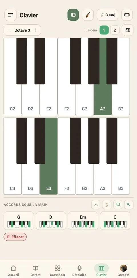 Un clavier, accords sous la main